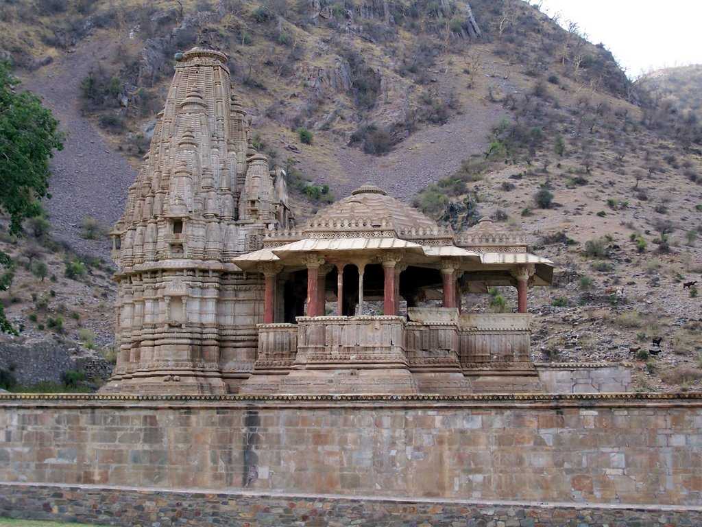 alwar-rajasthan-old-door-img