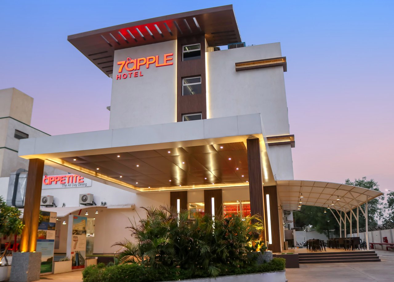 7 Apple Hotel, Vadodara-img