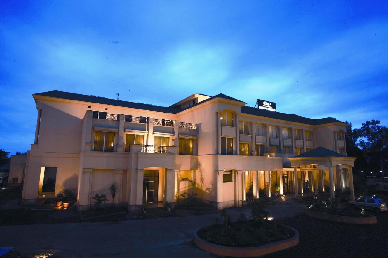 Ambrosia Sarovar Portico-img