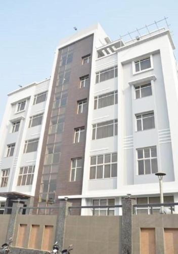 Amrapali Residency-img