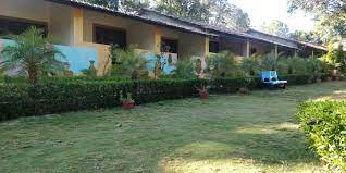 Ark Resorts-img