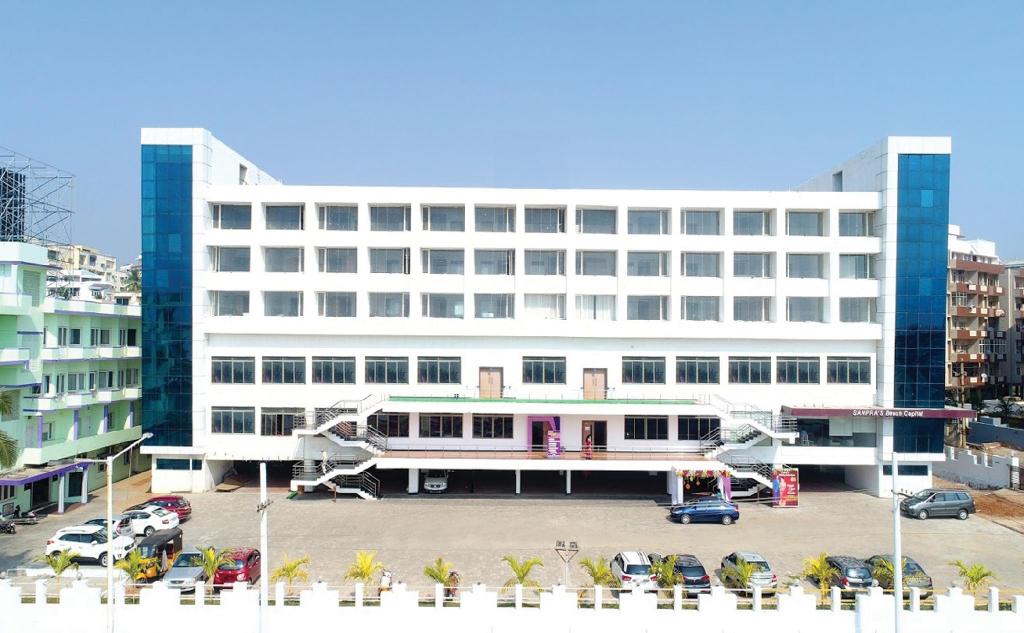 Bay View Hotel Vizag-img
