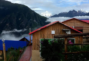 Blue Poppy Resort-img