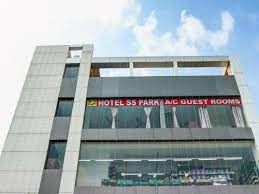 Capital O 84419 Hotel Ss Park-img