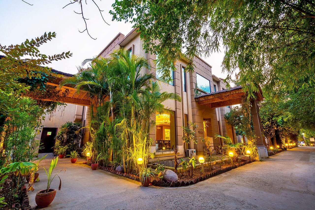 Corbett Tusker Trail Resorts & Spa-img