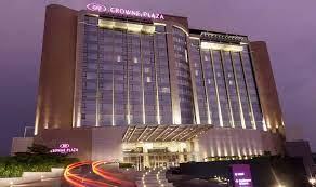 Crowne Plaza-img