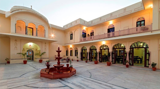 Dhula Garh Heritage Hotel-img