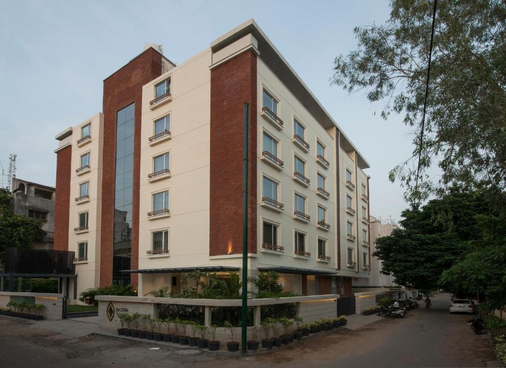 Eastin Residences Vadodara-img
