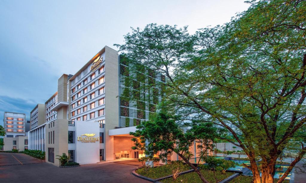 Feathers A Radha Hotel-img