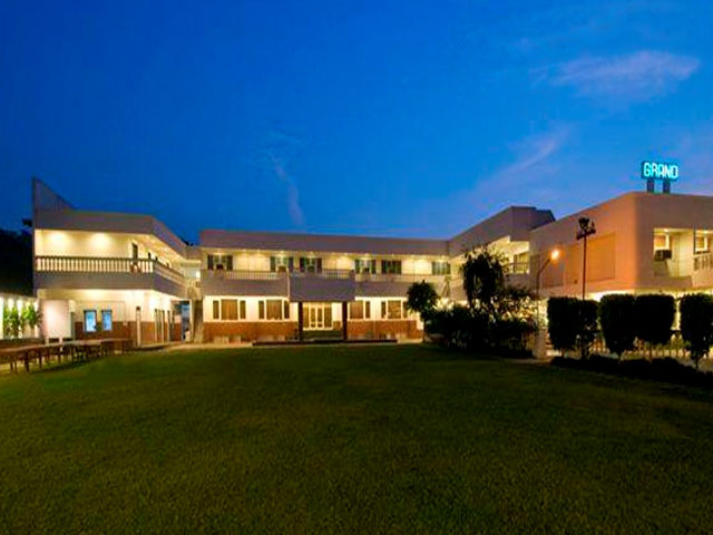 Grand Hotel, Agra-img