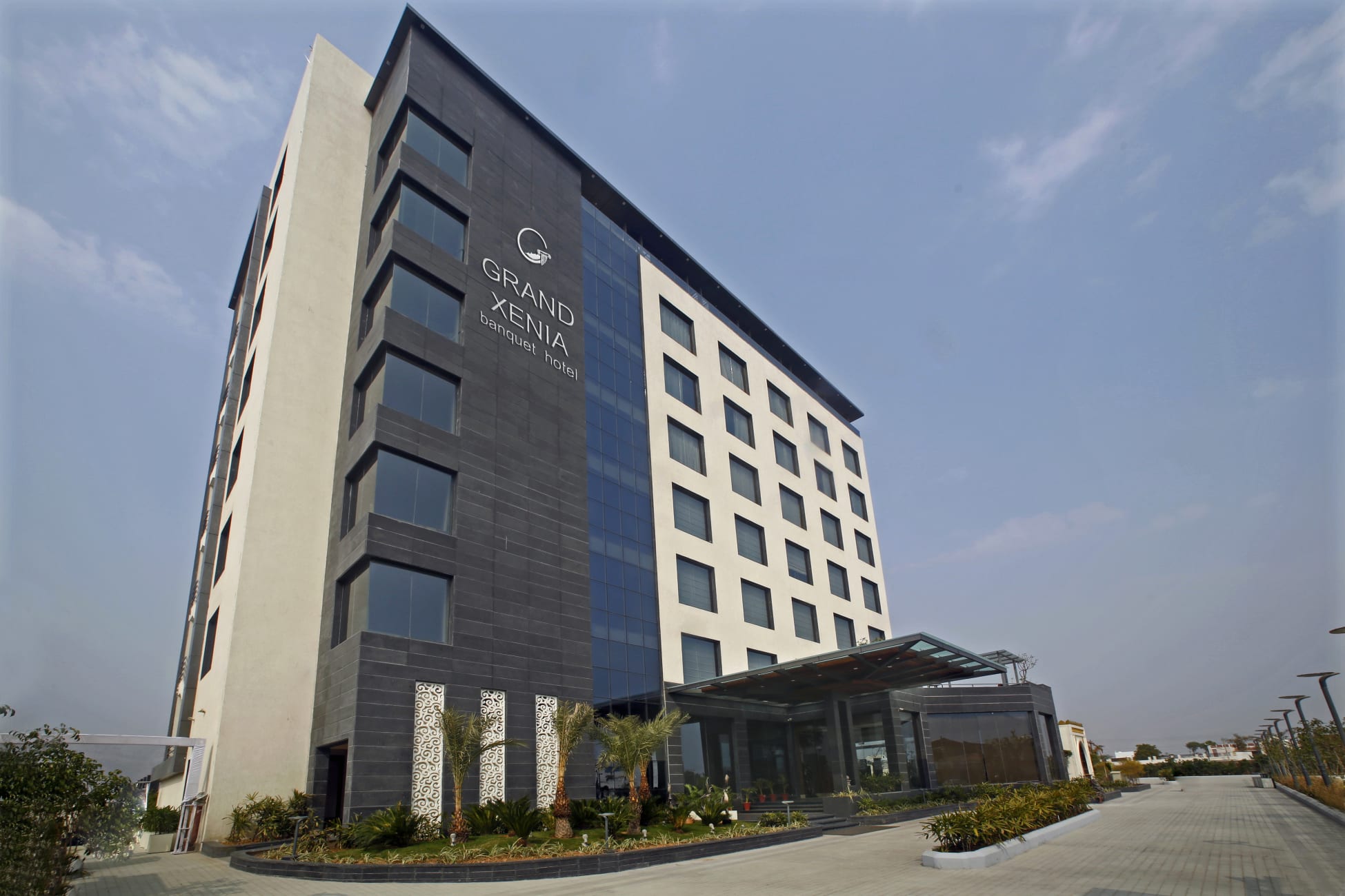 Grand Xenia, Ajmer-img