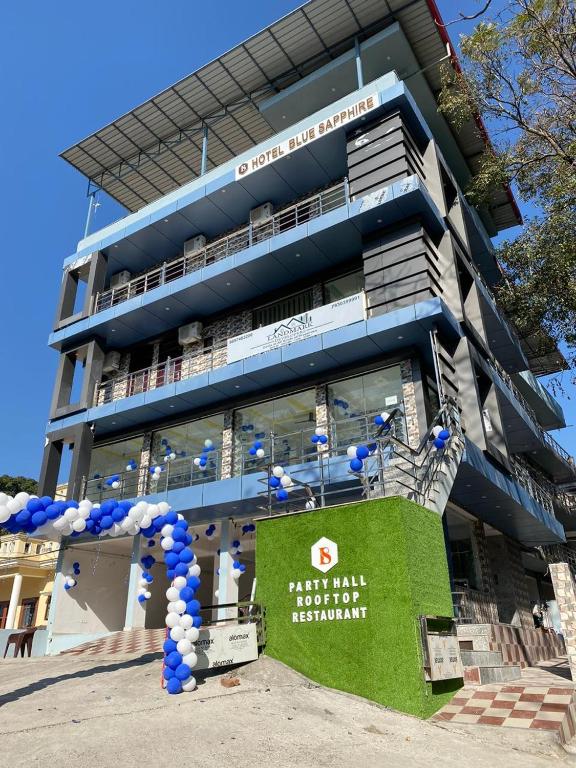 Hotel Blue Sapphire-img