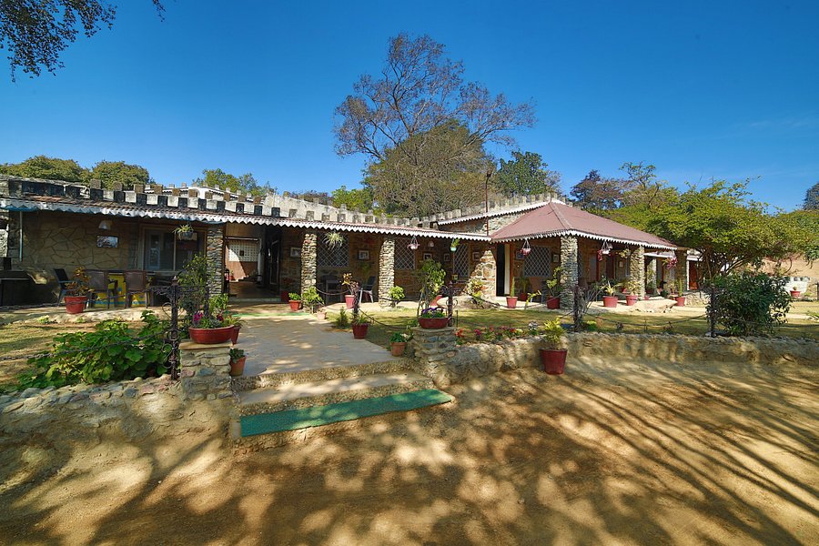 Hotel Castle Rock, Mount Abu-img