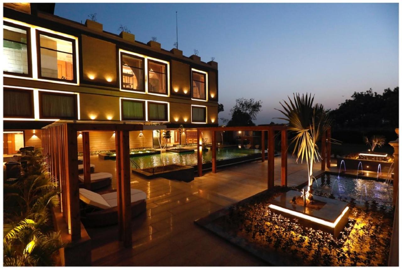 Hotel Grapevine-img