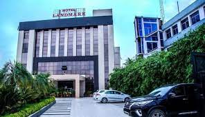 Hotel Landmark-img