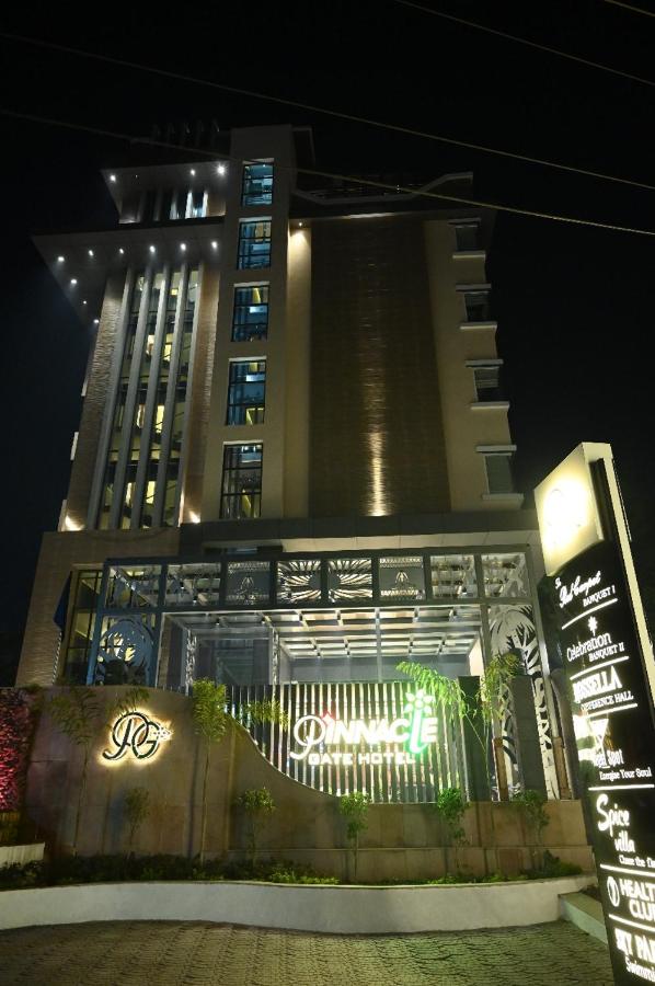 Hotel Pinnacle Gate-img