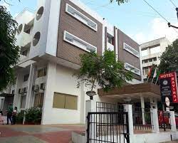 Hotel Raviraj-img