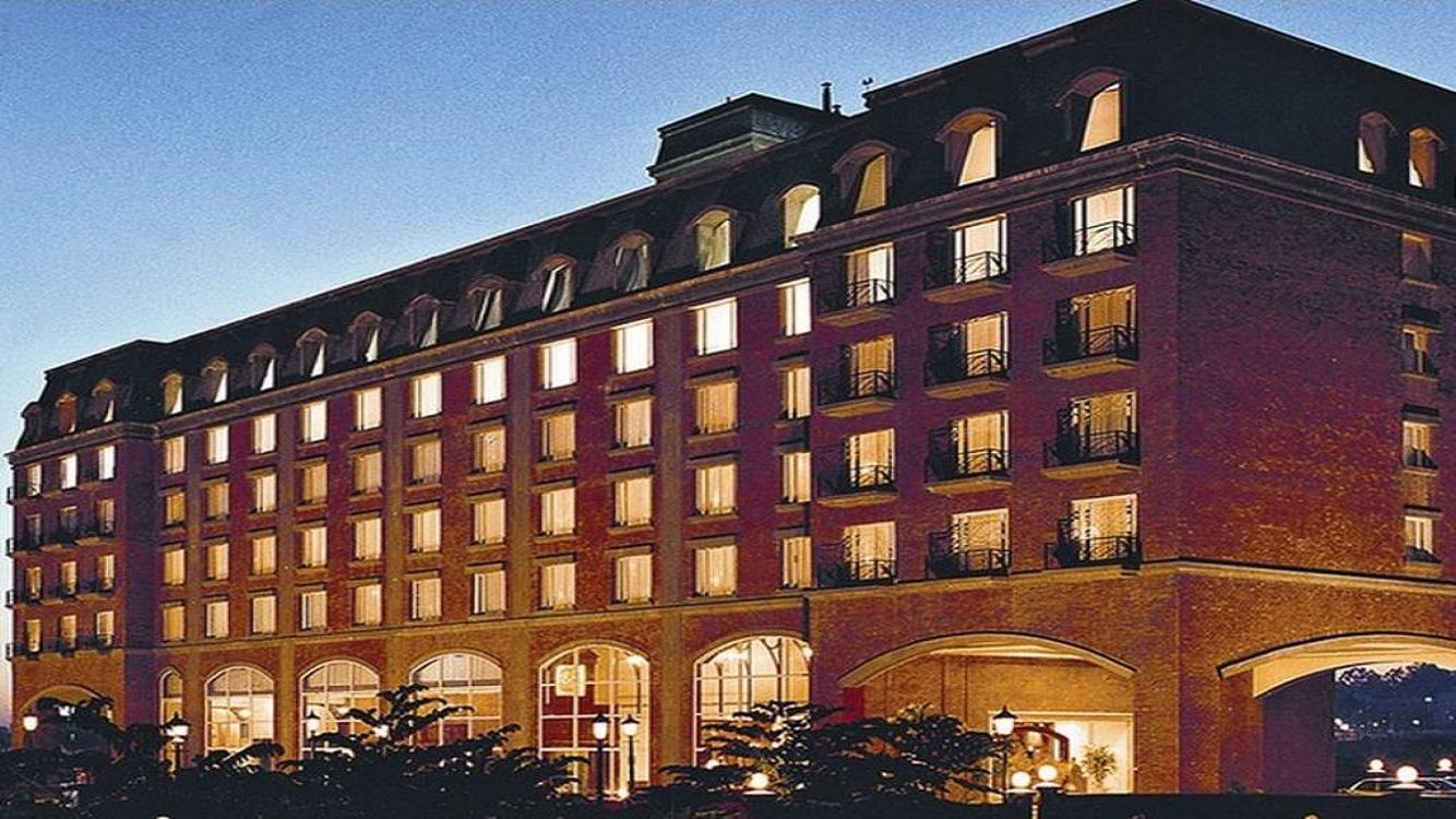 Hotel Royal Orchid Bangalore-img