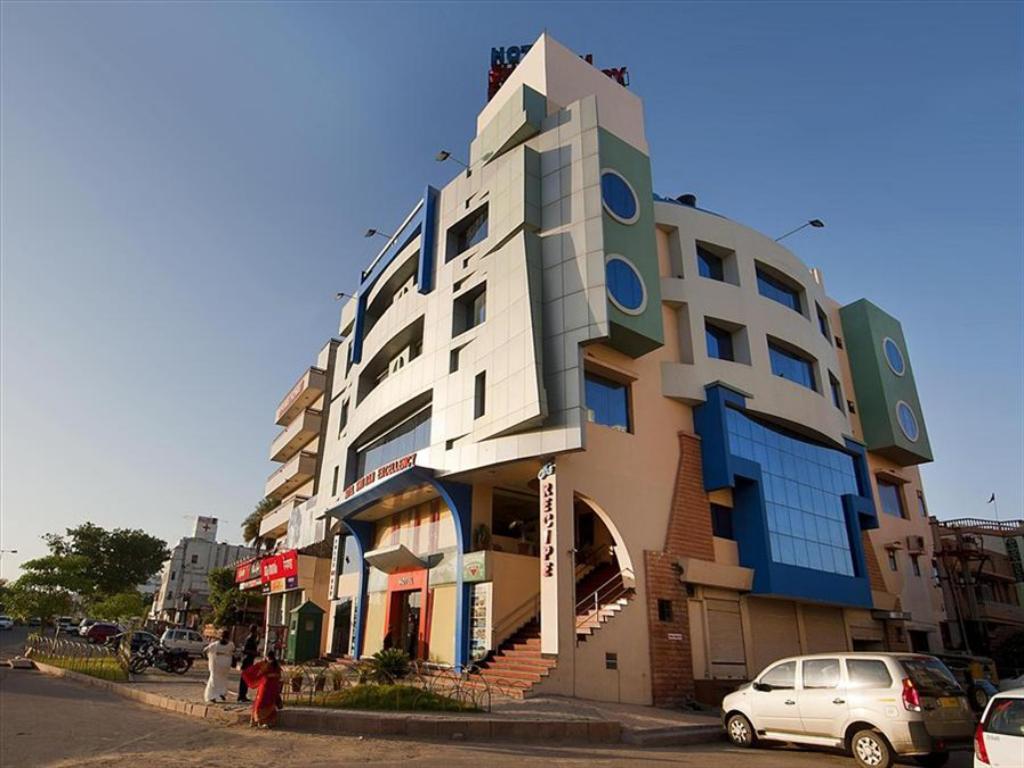 Hotel Shri Ram Excellency-img