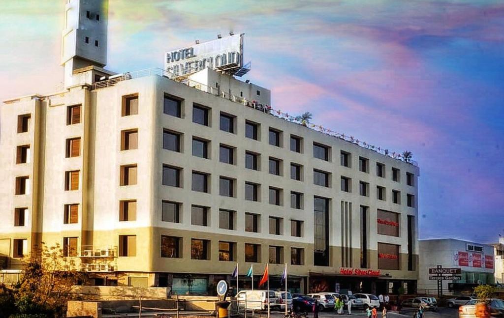 Hotel Silver Cloud-img