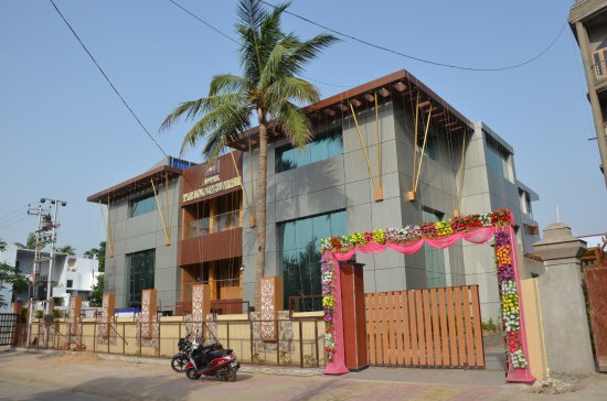 Hotel The Golden Sunrise-img