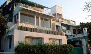 Ivy Suites-img