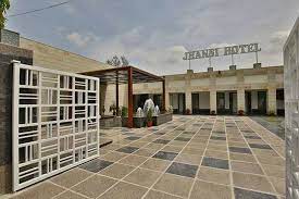 Jhansi Hotel-img
