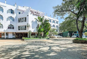 Kings Kourt Hotel-img