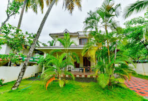 Lake Castle Alleppey Villa-img