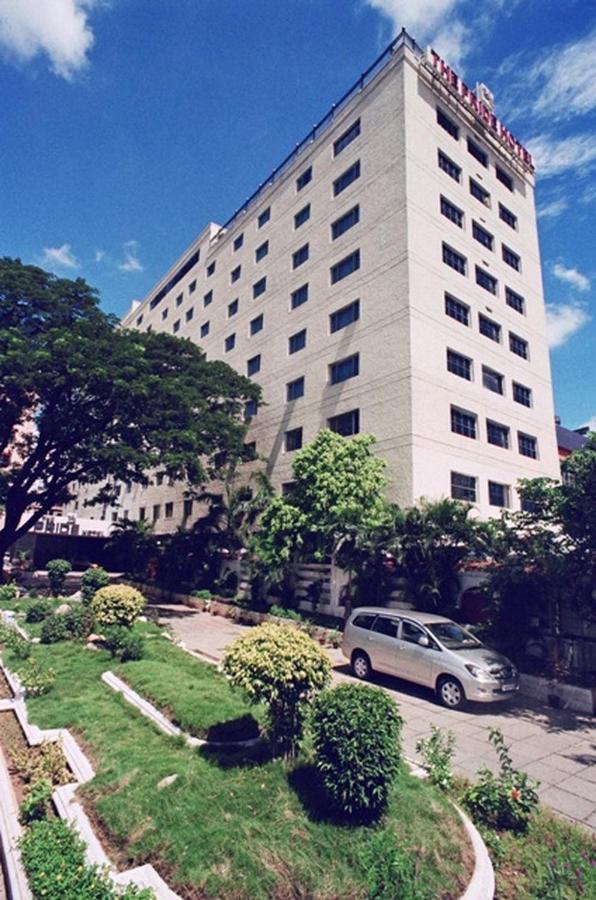 Pride Hotel-img