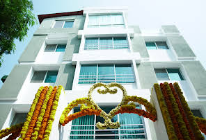 RA Residence-img