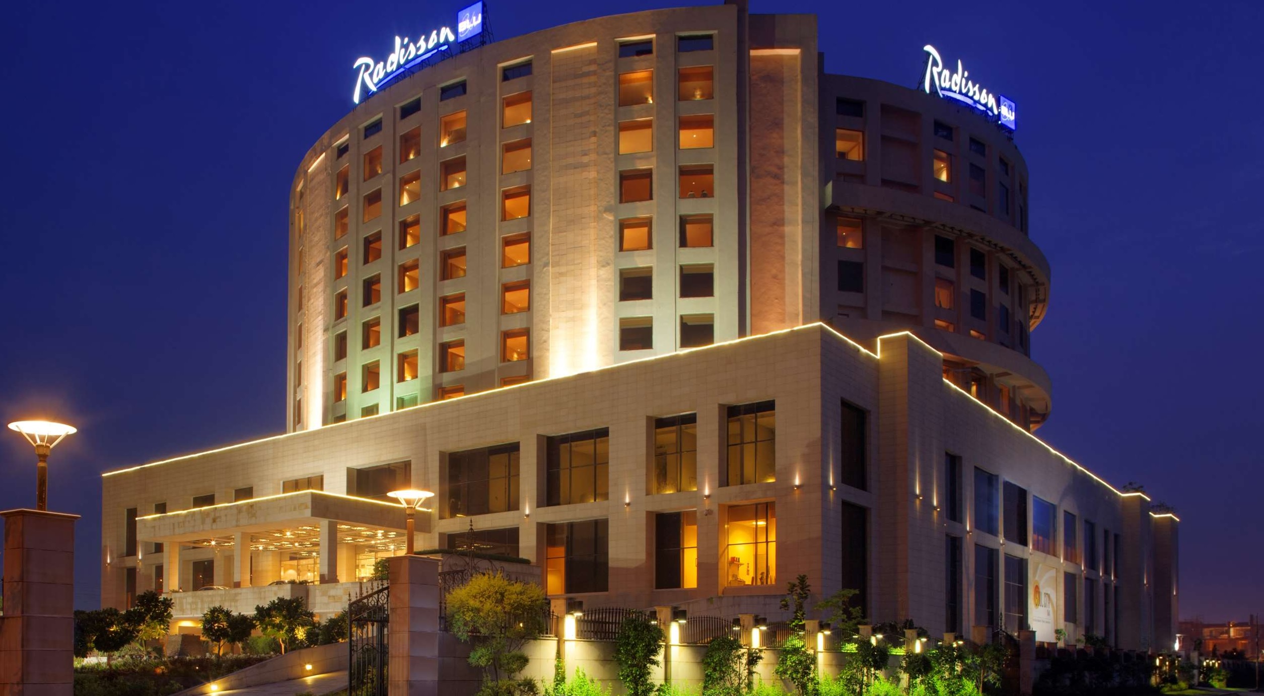 Radisson Blu Dwarka-img