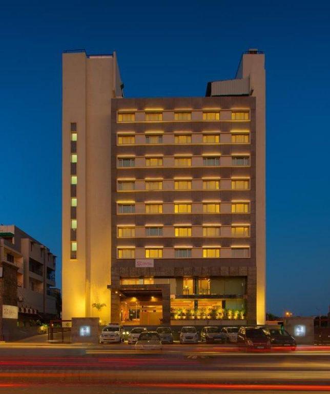 Royal Orchid Central, Vadodara-img