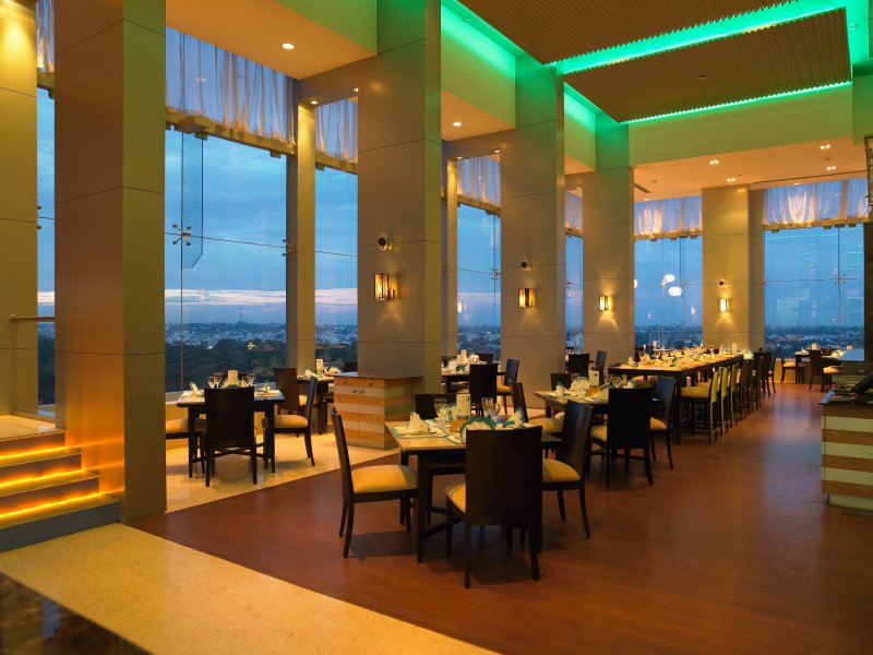 Royal Orchid Central-img