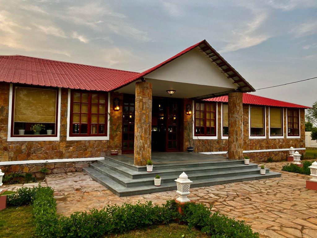 Sariska Safari Lodge-img