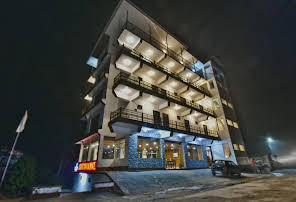SATYAM INT. by PINEBERRY HOTEL-img