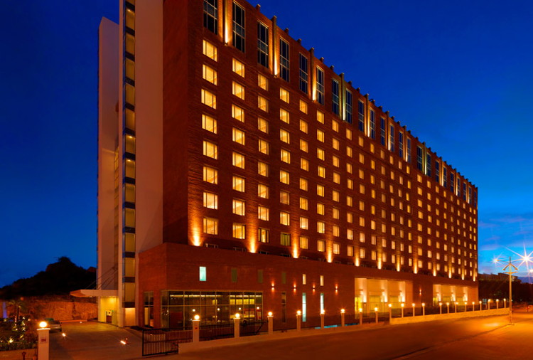 Sheraton Hyderabad Hotel-img