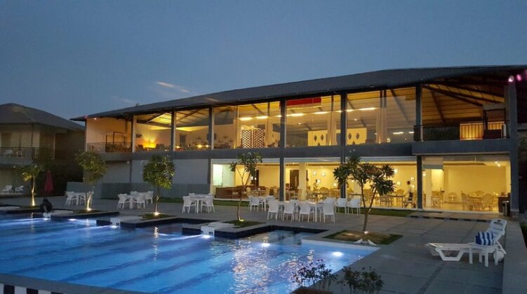 Tatsaraasa Resort & Spa-img