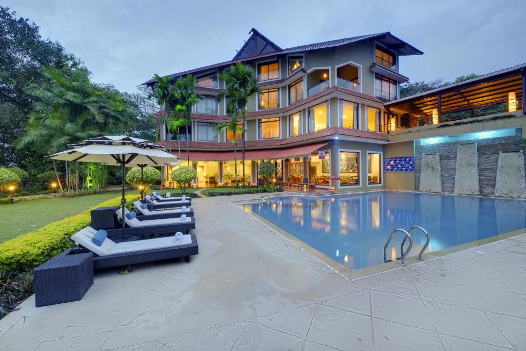 The Crown Goa-img