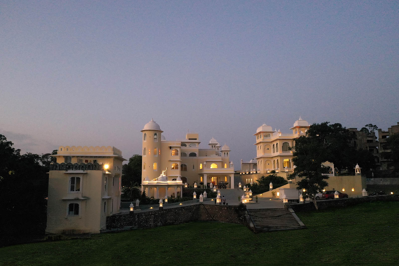 The Everest Hill Resort-img