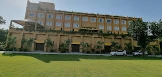 The Lalita Grand-img