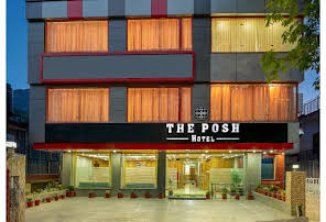 The Posh Hotel-img