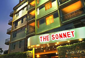 The Sonnet-img