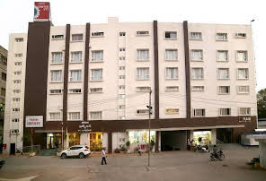 Triguna Clarks Inn-img