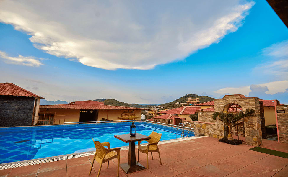 Vijaygarh Resort-img