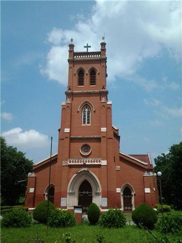 holy-redeemer-church-img