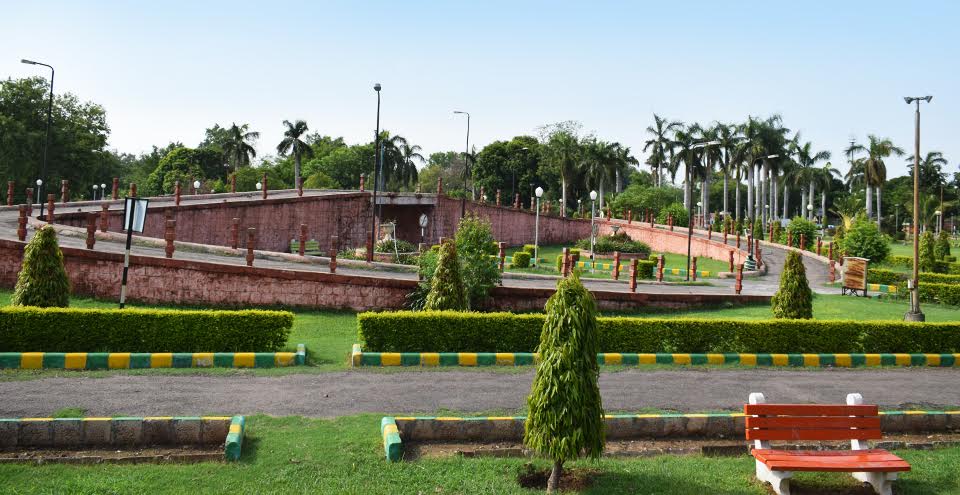 chambal-gardens-img
