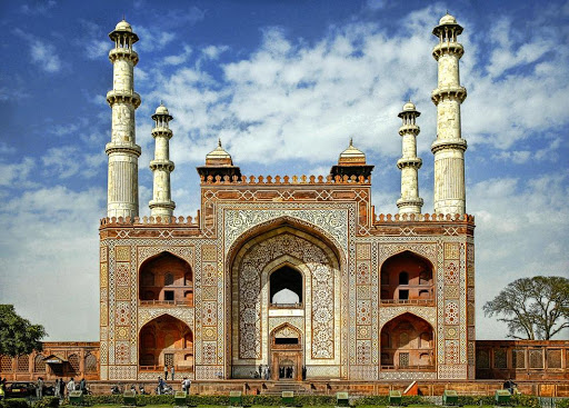 sikandra-fort-img