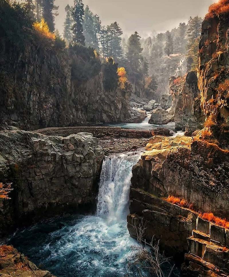 aharbal-waterfall-img