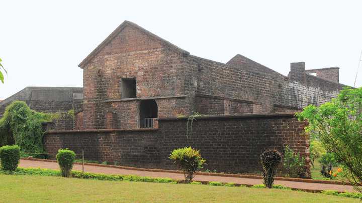 st-angelo-fort-img